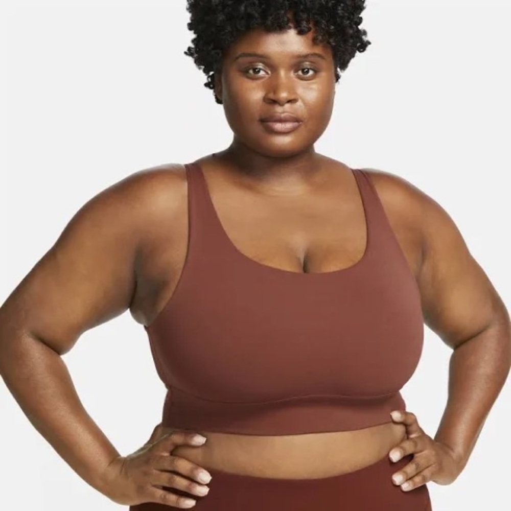 NWT Nike Yoga / Tight Fit Plus Bra